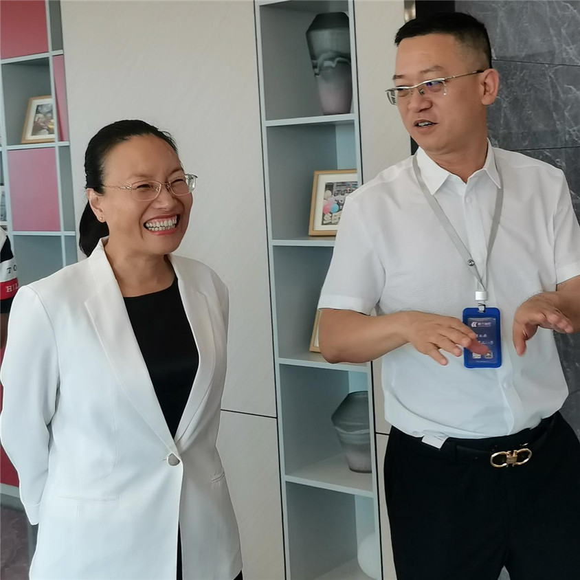 区向导莅临指导，，，，，，相助助力自贸港